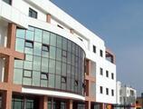 Warehouses to let in Hit Park