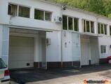 Warehouses to let in Metrom Industrial Parc