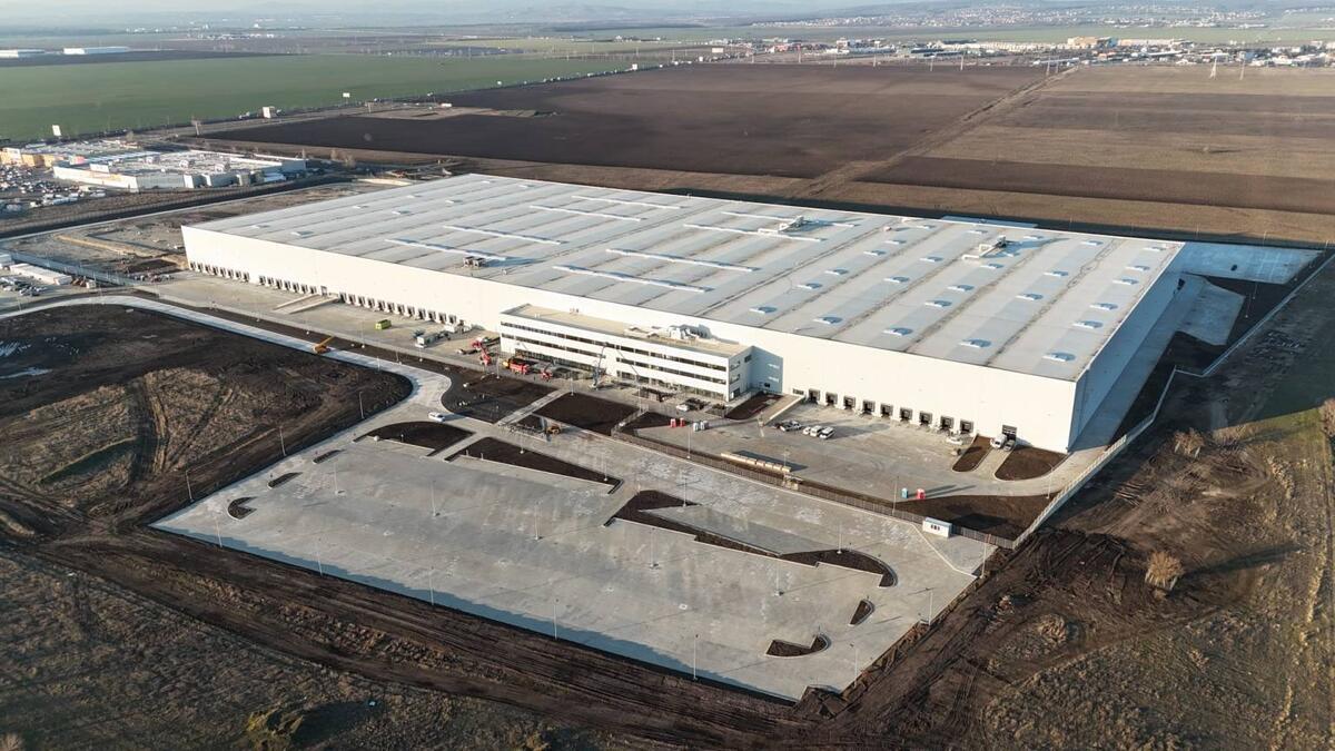 H&M opens a distribution center on 88,500 m2 in CTPark Ploiești 1