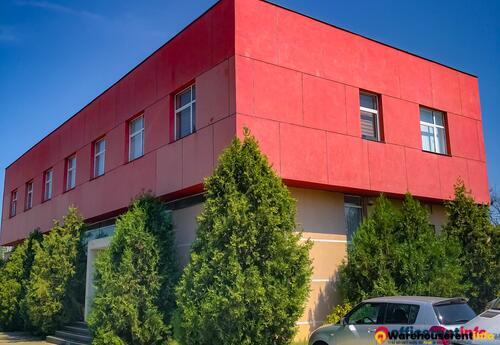 Office & showroom building